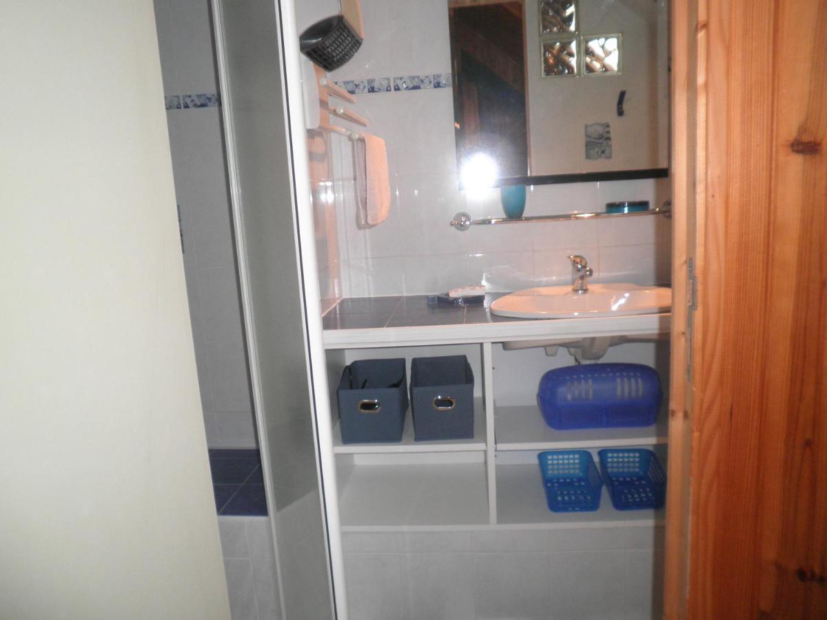 Appartement F1 Mansarde A 100M De La Plage, Proche De Arromanches Et Des Plages Du Debarquement Saint-Côme-de-Fresné Dış mekan fotoğraf